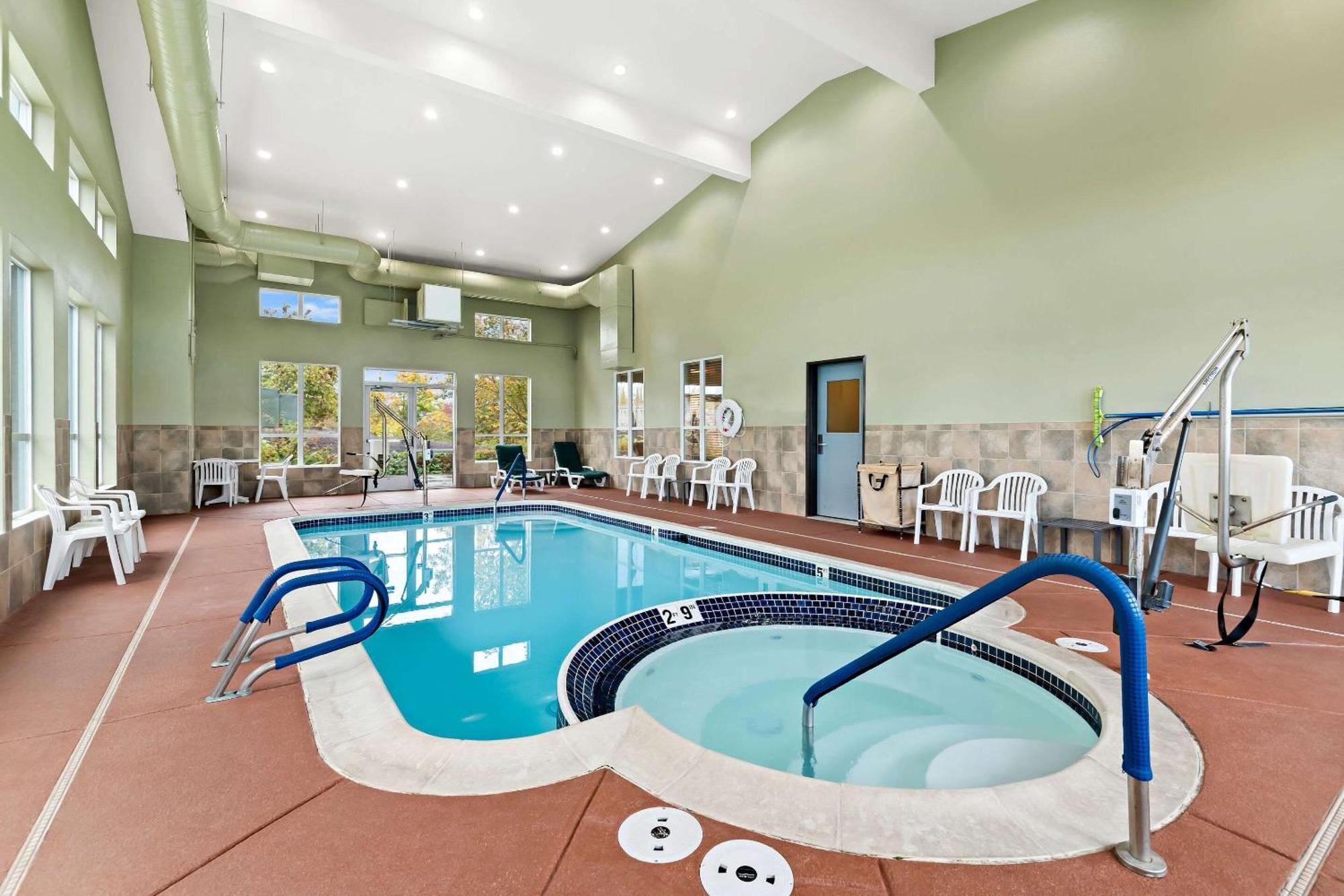 Comfort Inn & Suites Creswell Dış mekan fotoğraf